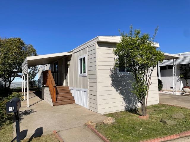 Detail Gallery Image 2 of 21 For 18450 N Highway 88 58, Lockeford,  CA 95237 - 2 Beds | 1 Baths