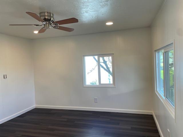 Detail Gallery Image 10 of 21 For 18450 N Highway 88 58, Lockeford,  CA 95237 - 2 Beds | 1 Baths
