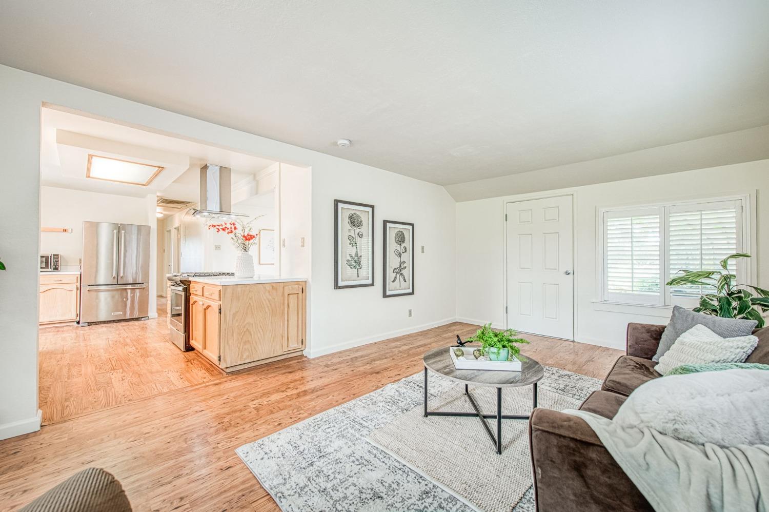 Detail Gallery Image 8 of 88 For 8029 Fruitland, Winton,  CA 95388 - 2 Beds | 1 Baths