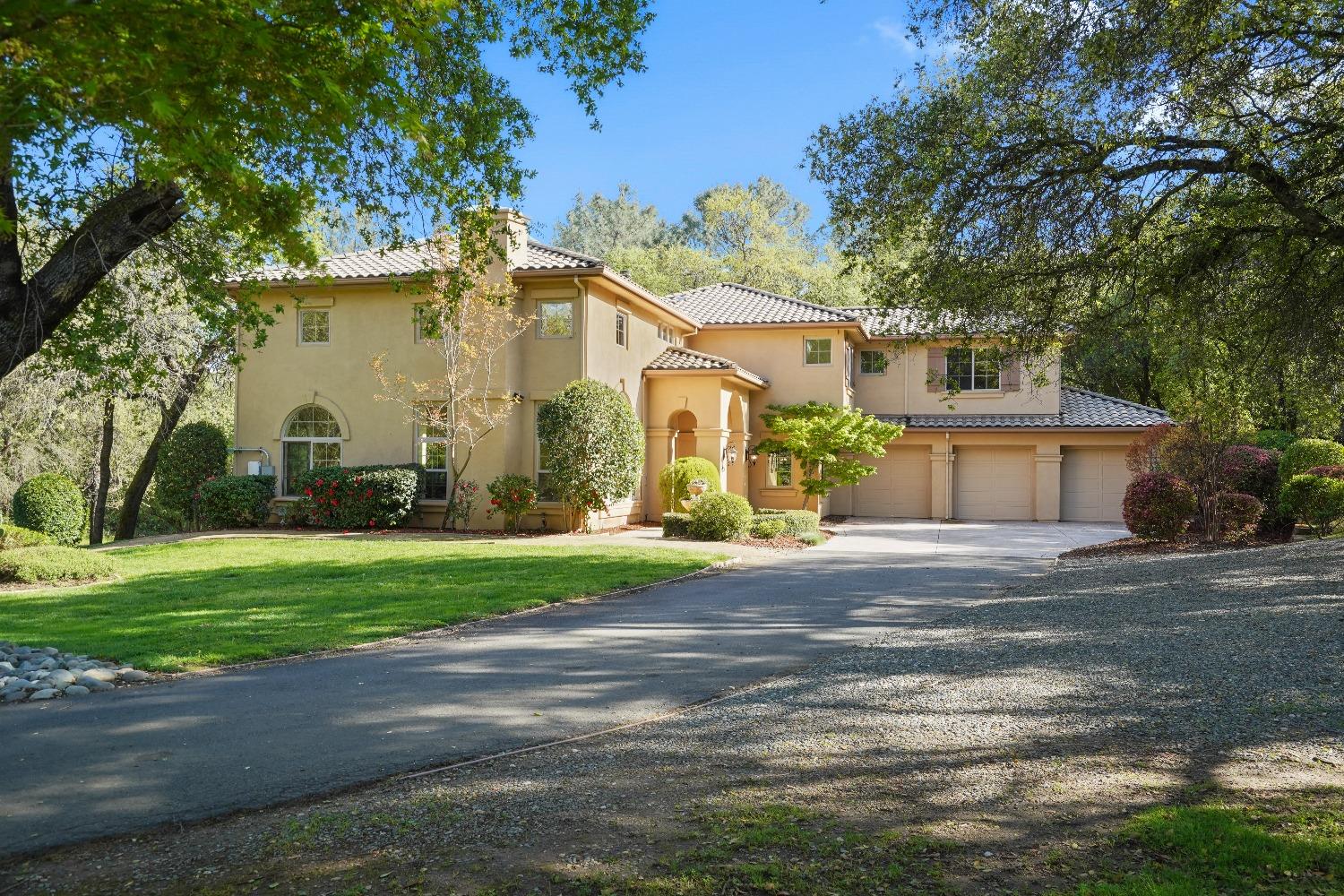 Detail Gallery Image 3 of 98 For 9274 King Rd, Loomis,  CA 95650 - 5 Beds | 4 Baths