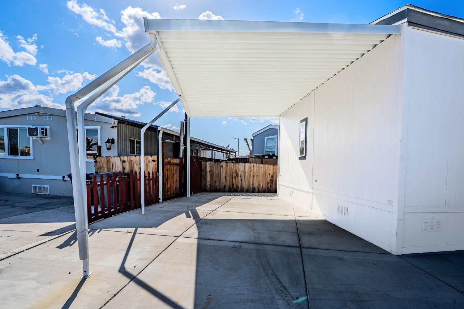 Detail Gallery Image 9 of 24 For 436 N Mercey Springs Rd 85, Los Banos,  CA 93635 - 2 Beds | 2 Baths