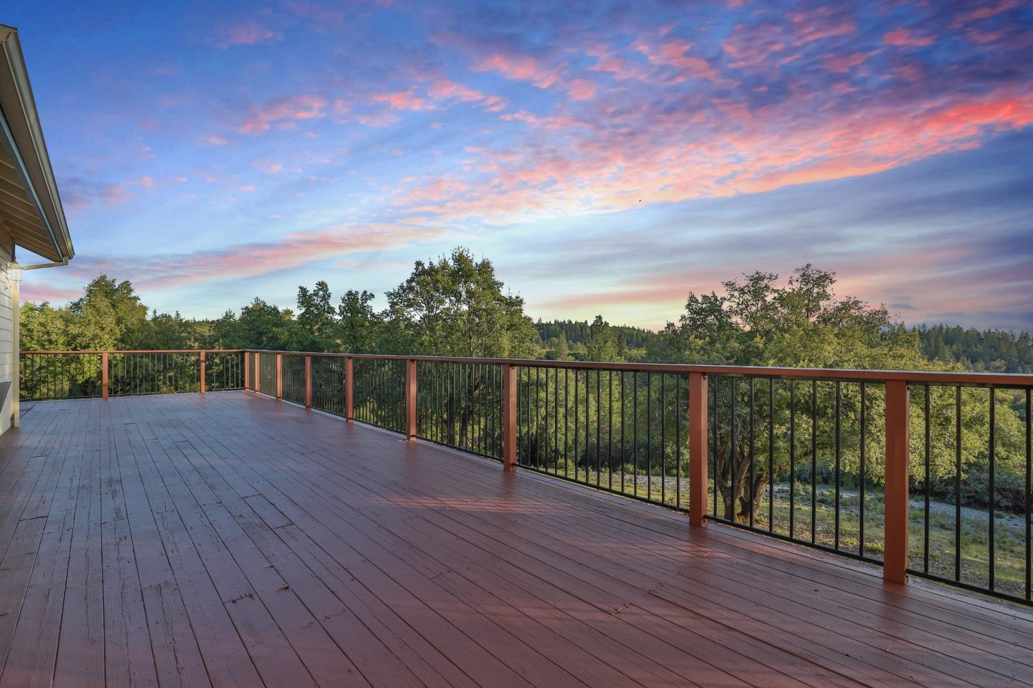 Detail Gallery Image 3 of 77 For 14753 Sandar Rd, Pine Grove,  CA 95665 - 3 Beds | 3 Baths