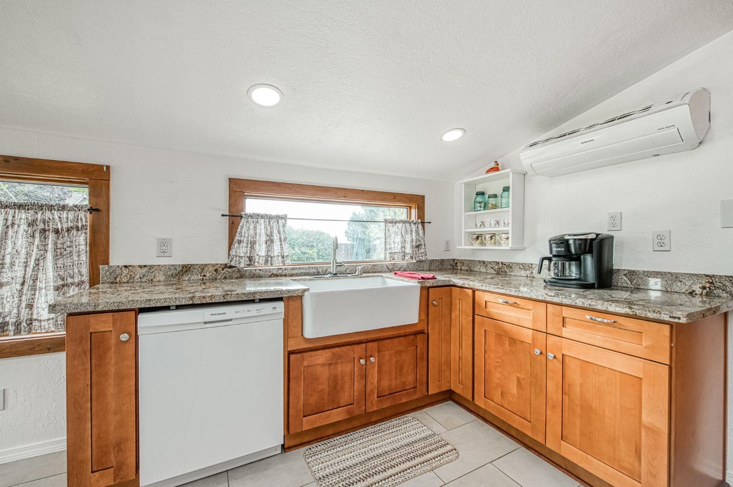 Detail Gallery Image 42 of 88 For 8029 Fruitland, Winton,  CA 95388 - 2 Beds | 1 Baths