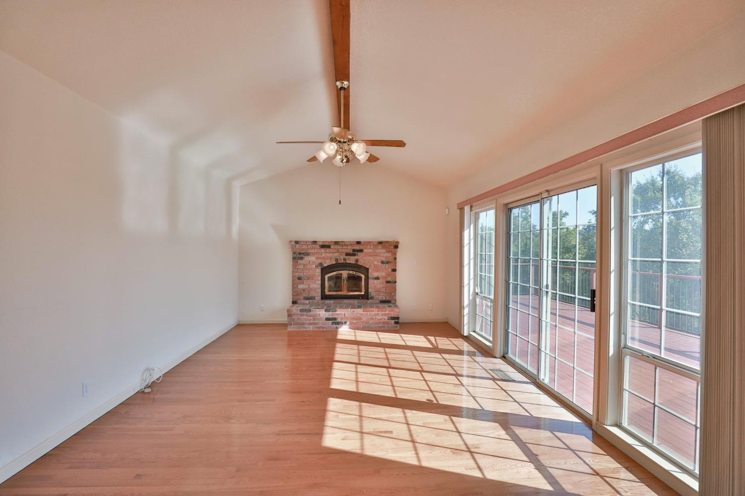 Detail Gallery Image 16 of 77 For 14753 Sandar Rd, Pine Grove,  CA 95665 - 3 Beds | 3 Baths