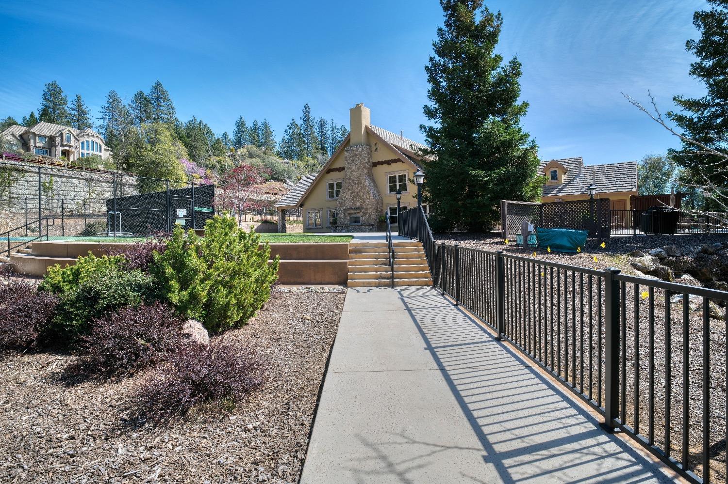 Detail Gallery Image 70 of 74 For 15120 Woodvale Ln, Meadow Vista,  CA 95722 - – Beds | – Baths