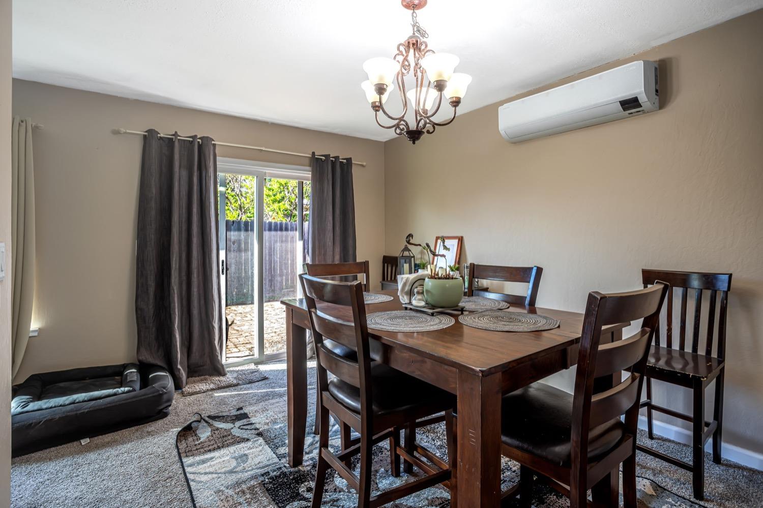 Detail Gallery Image 9 of 28 For 9443 Fort Worth Way, Sacramento,  CA 95827 - 3 Beds | 2 Baths