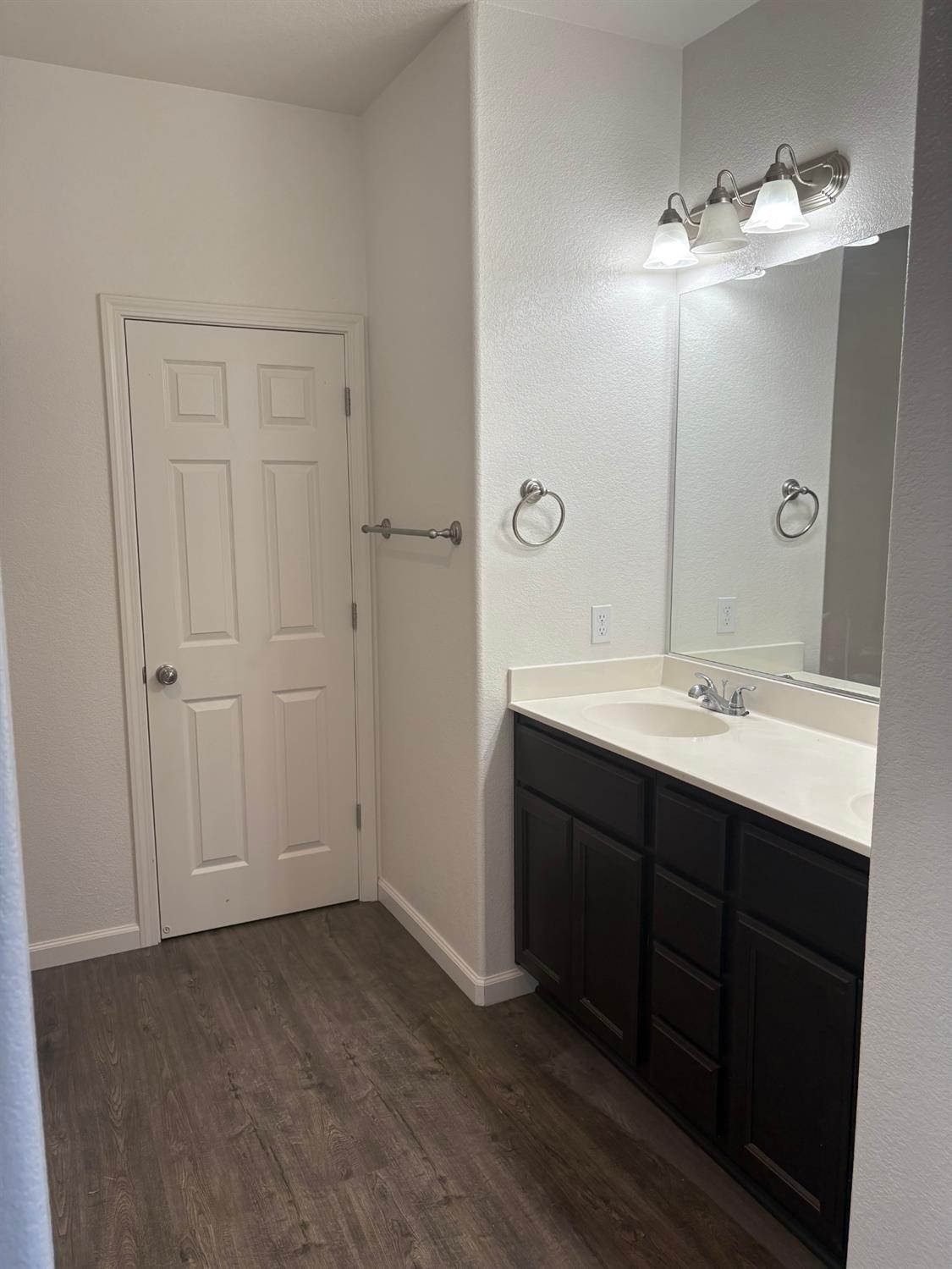 Detail Gallery Image 16 of 18 For 808 Castellona Dr, Newman,  CA 95360 - 3 Beds | 2 Baths