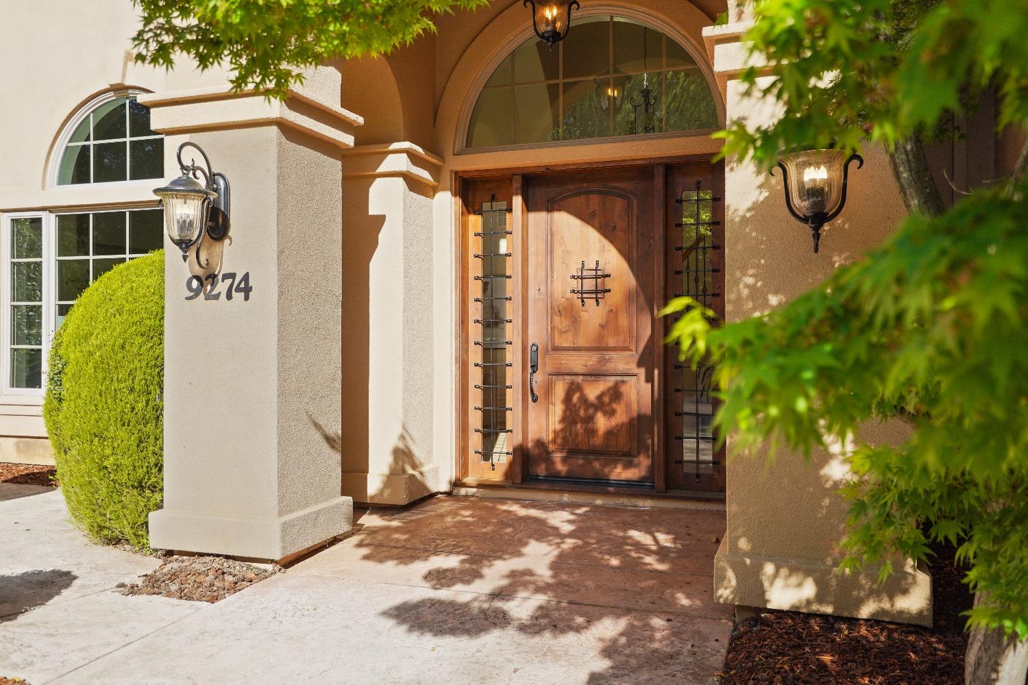 Detail Gallery Image 5 of 98 For 9274 King Rd, Loomis,  CA 95650 - 5 Beds | 4 Baths