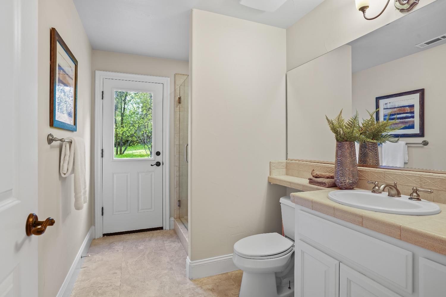 Detail Gallery Image 59 of 98 For 9274 King Rd, Loomis,  CA 95650 - 5 Beds | 4 Baths