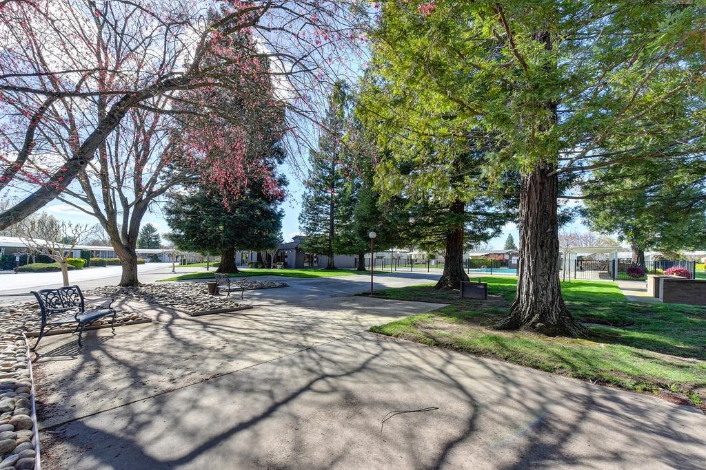 Detail Gallery Image 55 of 65 For 14789 Jurata Ct, Rancho Murieta,  CA 95683 - 2 Beds | 2 Baths