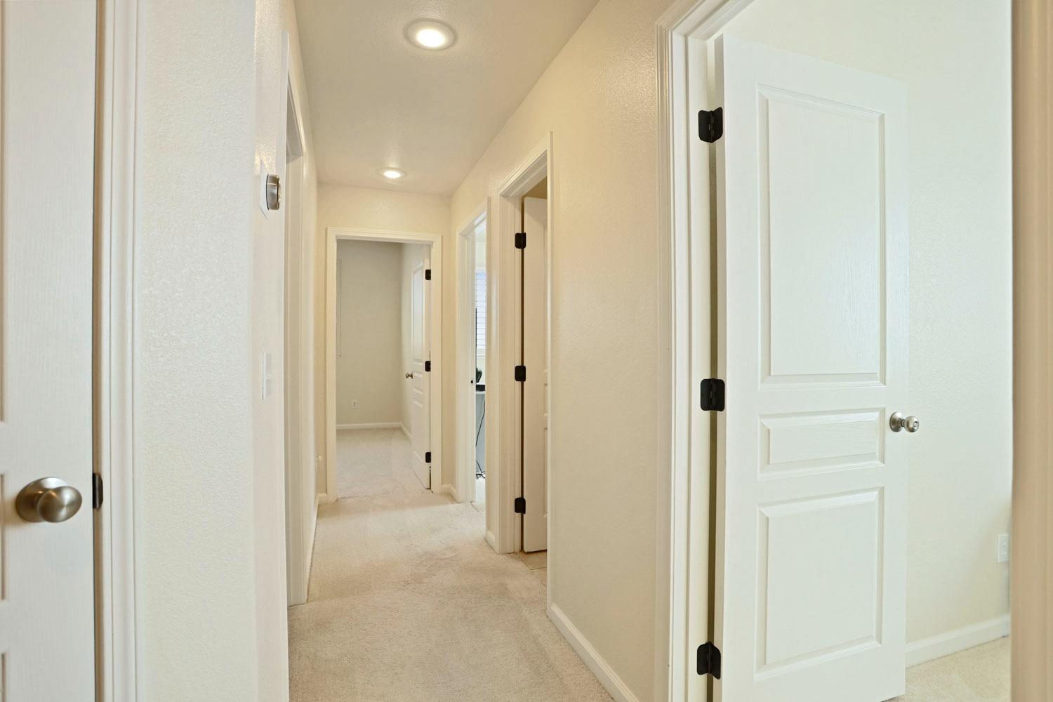 Detail Gallery Image 37 of 54 For 10831 Meadowmont Way, Stockton,  CA 95219 - 5 Beds | 3 Baths