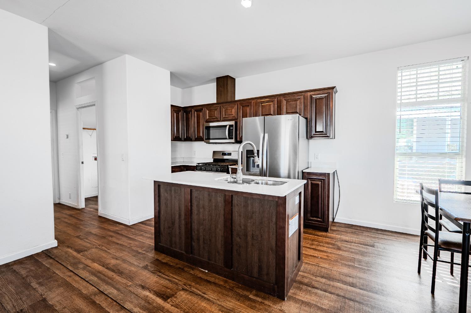 Detail Gallery Image 16 of 24 For 436 N Mercey Springs Rd 85, Los Banos,  CA 93635 - 2 Beds | 2 Baths