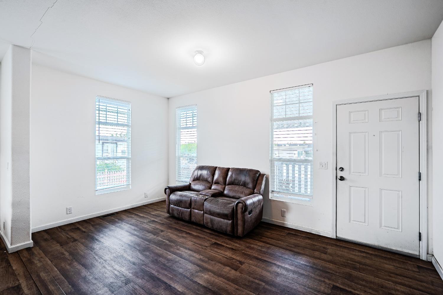 Detail Gallery Image 12 of 24 For 436 N Mercey Springs Rd 85, Los Banos,  CA 93635 - 2 Beds | 2 Baths