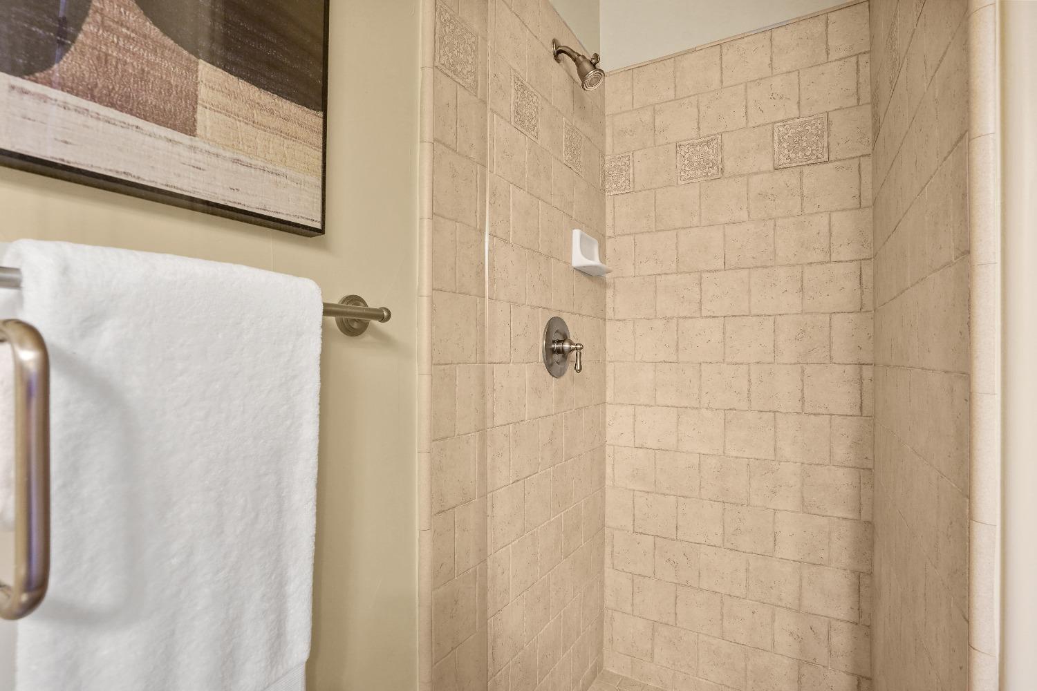 Detail Gallery Image 81 of 98 For 9274 King Rd, Loomis,  CA 95650 - 5 Beds | 4 Baths