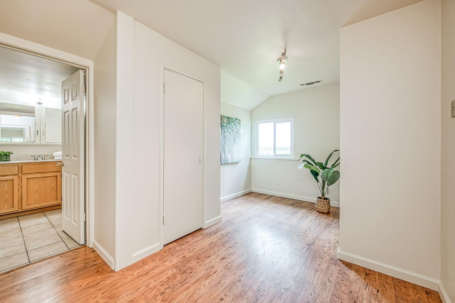 Detail Gallery Image 27 of 88 For 8029 Fruitland, Winton,  CA 95388 - 2 Beds | 1 Baths