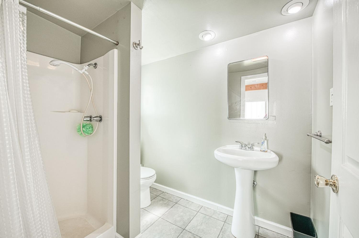 Detail Gallery Image 54 of 88 For 8029 Fruitland, Winton,  CA 95388 - 2 Beds | 1 Baths