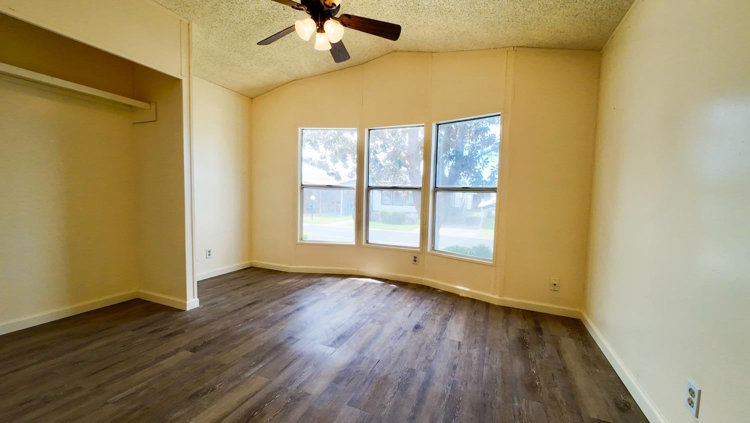 Detail Gallery Image 9 of 14 For 3120 Live Oak Blvd 61, Yuba City,  CA 95991 - 2 Beds | 2 Baths