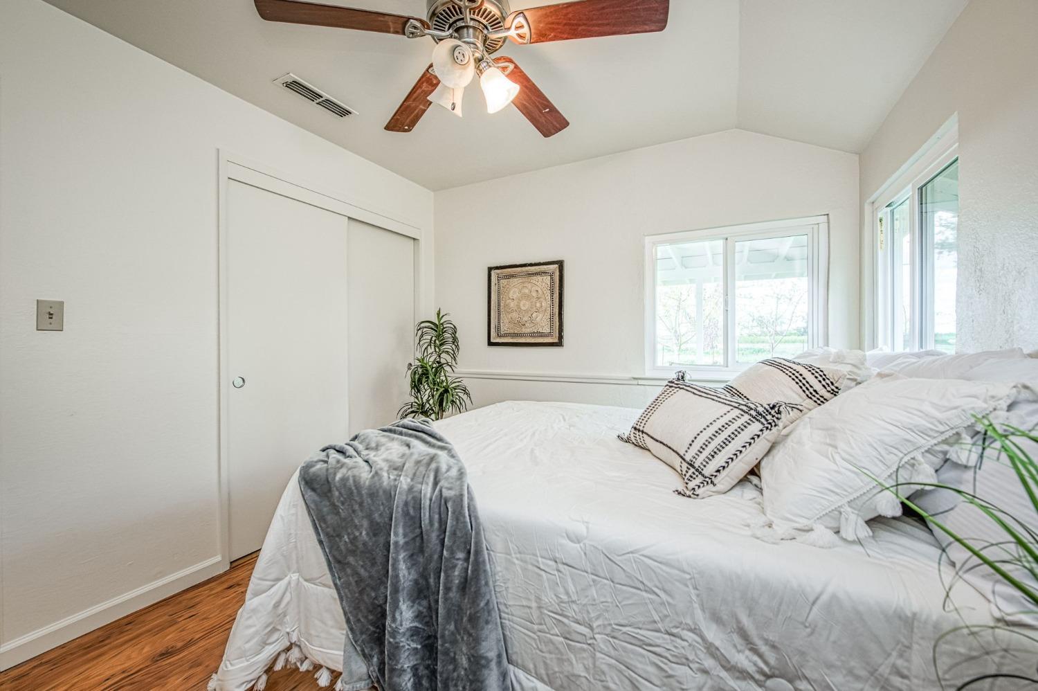 Detail Gallery Image 24 of 88 For 8029 Fruitland, Winton,  CA 95388 - 2 Beds | 1 Baths
