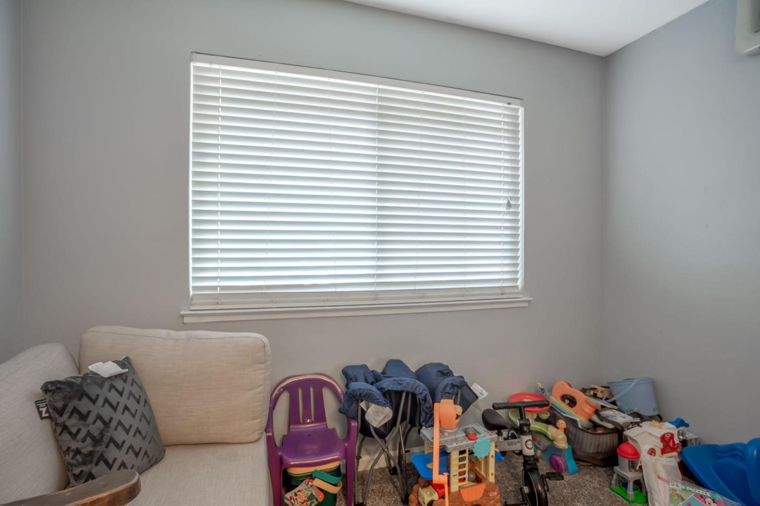 Detail Gallery Image 19 of 28 For 9443 Fort Worth Way, Sacramento,  CA 95827 - 3 Beds | 2 Baths