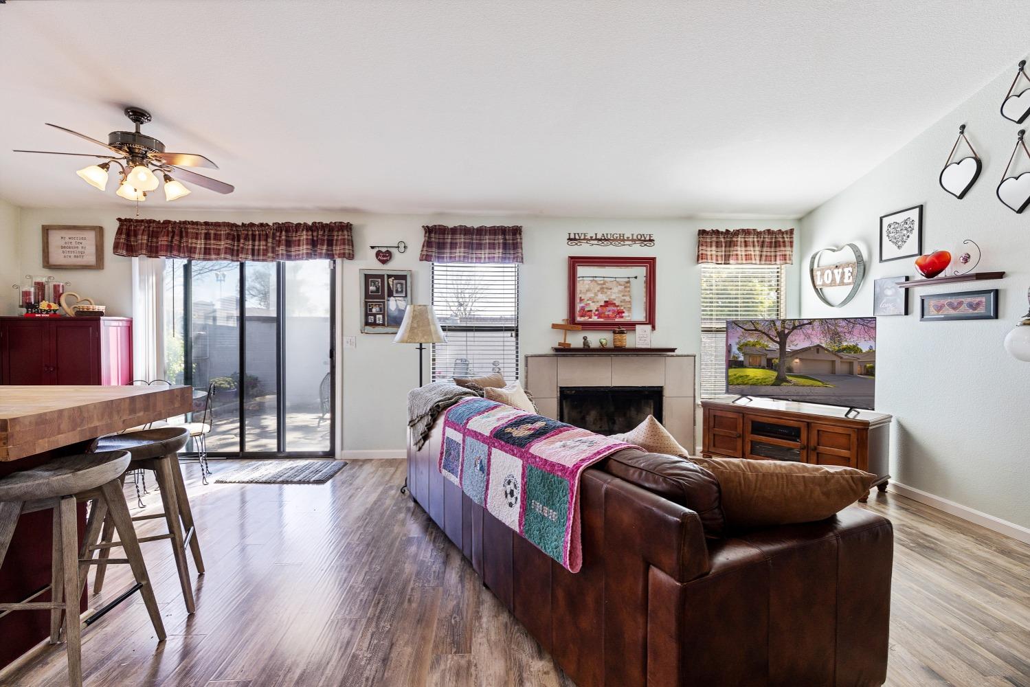 Detail Gallery Image 12 of 30 For 10434 Donner Ave, Stockton,  CA 95209 - 4 Beds | 2 Baths