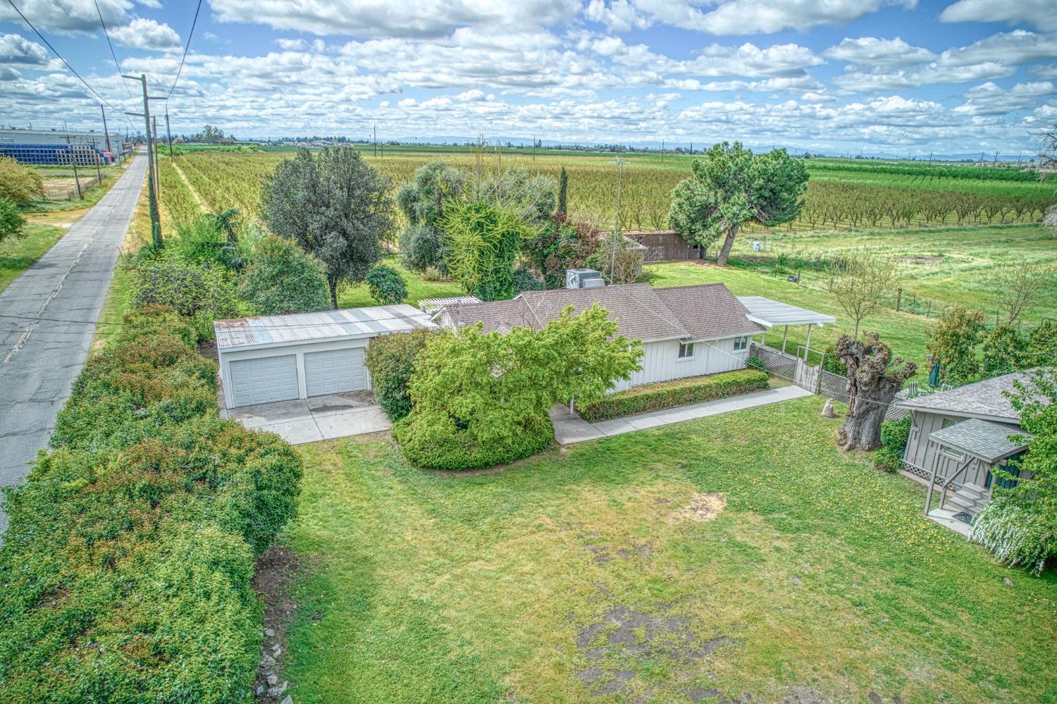 Detail Gallery Image 65 of 88 For 8029 Fruitland, Winton,  CA 95388 - 2 Beds | 1 Baths