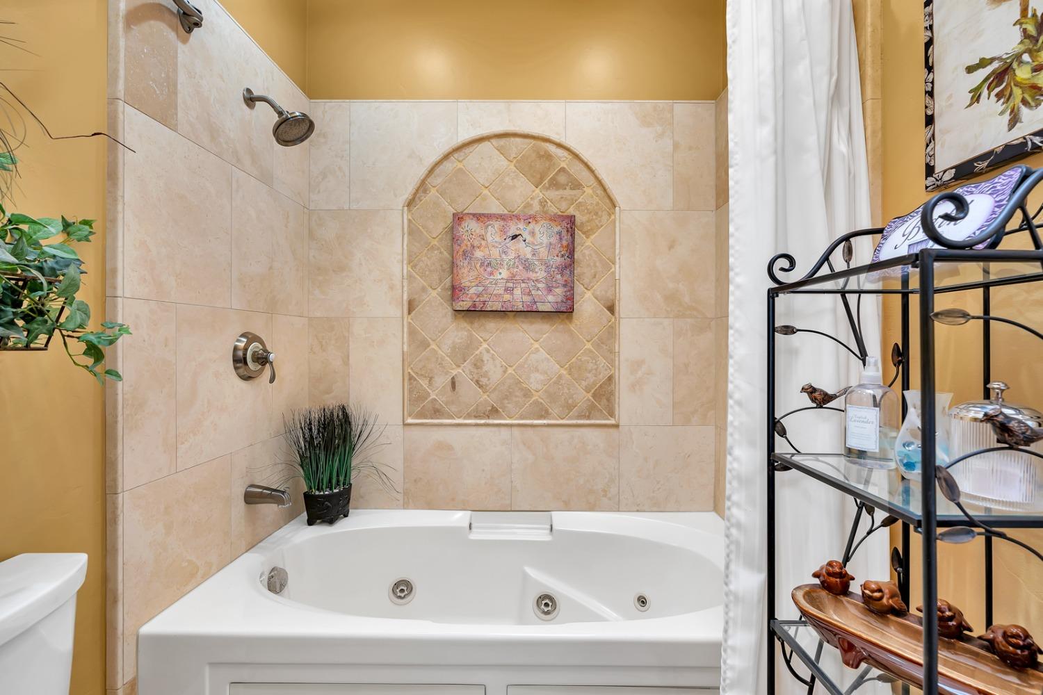 Detail Gallery Image 58 of 99 For 20711 Canyon Rd, Los Banos,  CA 93635 - 4 Beds | 3/1 Baths