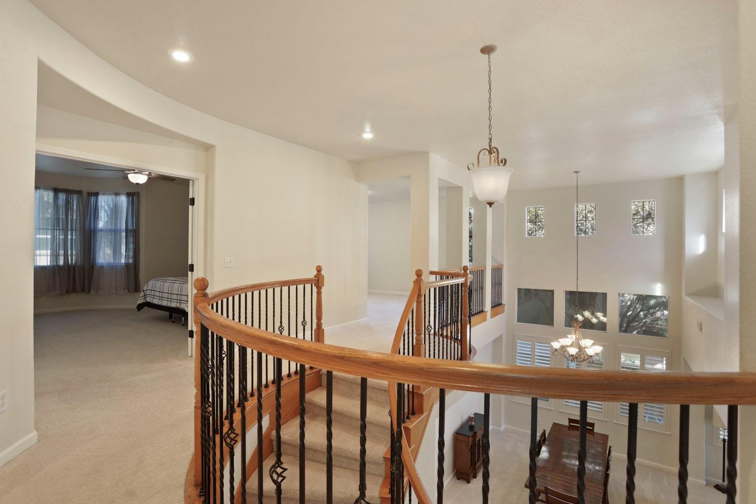 Detail Gallery Image 46 of 54 For 10831 Meadowmont Way, Stockton,  CA 95219 - 5 Beds | 3 Baths