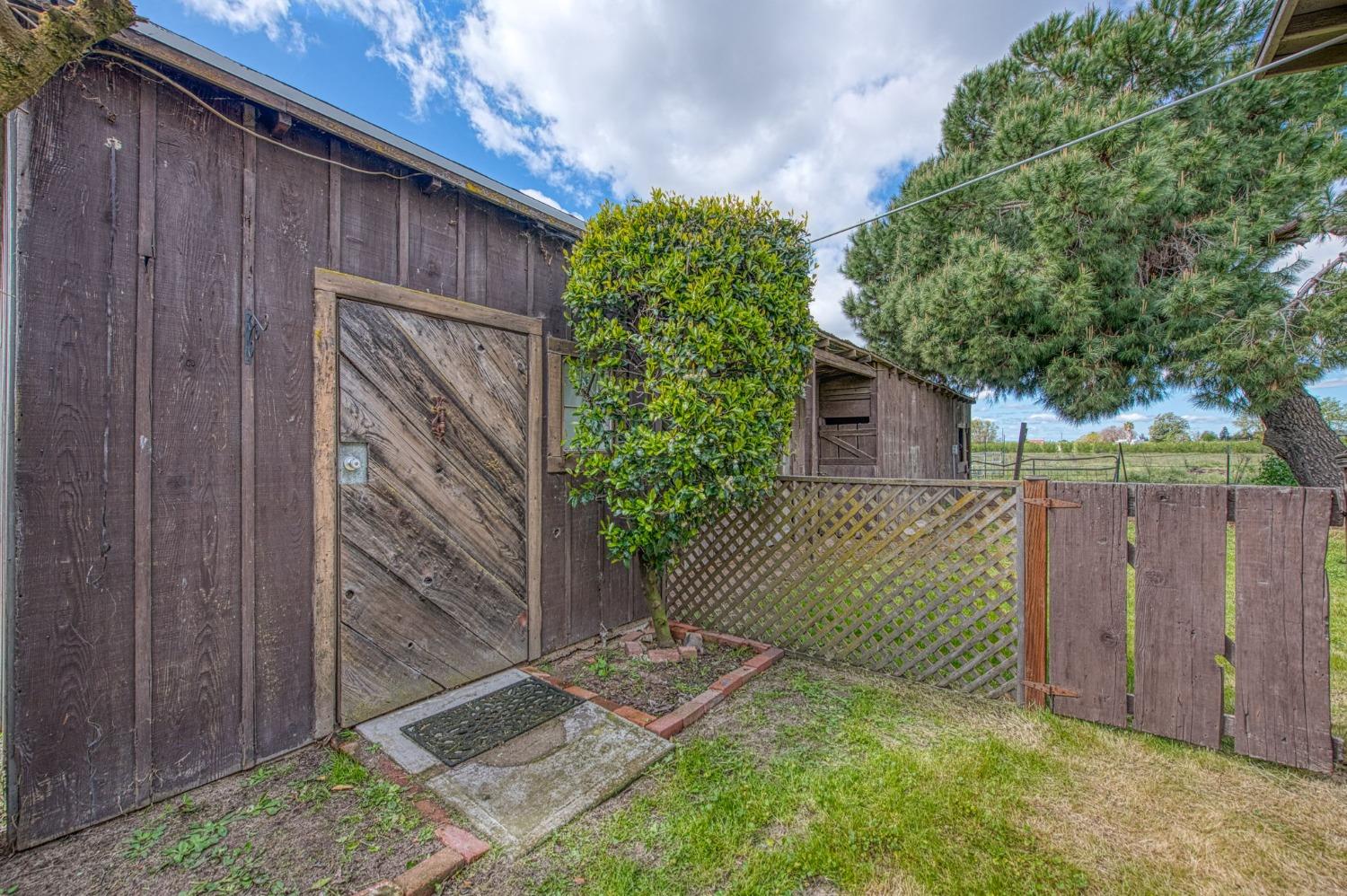 Detail Gallery Image 51 of 88 For 8029 Fruitland, Winton,  CA 95388 - 2 Beds | 1 Baths