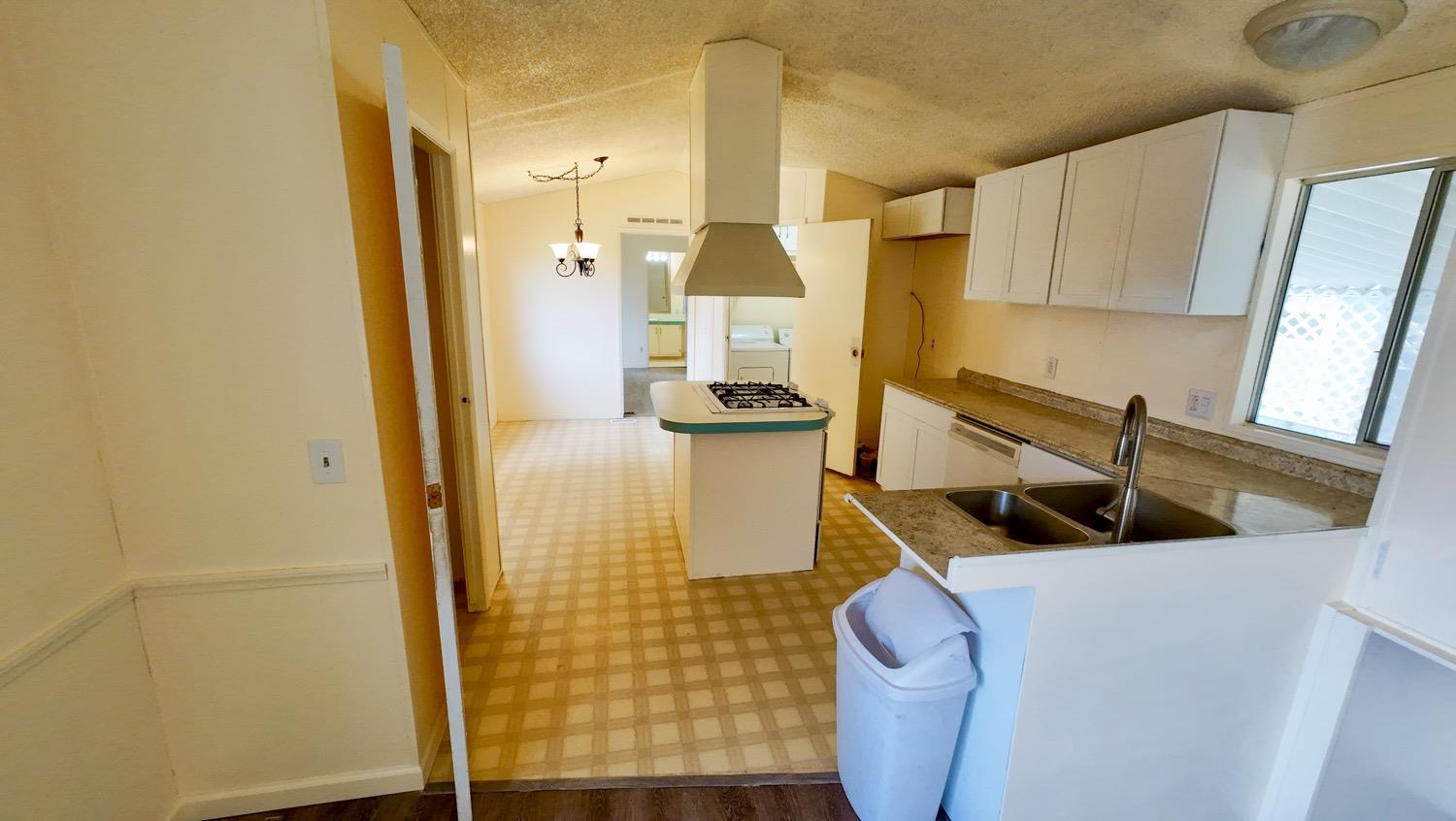Detail Gallery Image 5 of 14 For 3120 Live Oak Blvd 61, Yuba City,  CA 95991 - 2 Beds | 2 Baths
