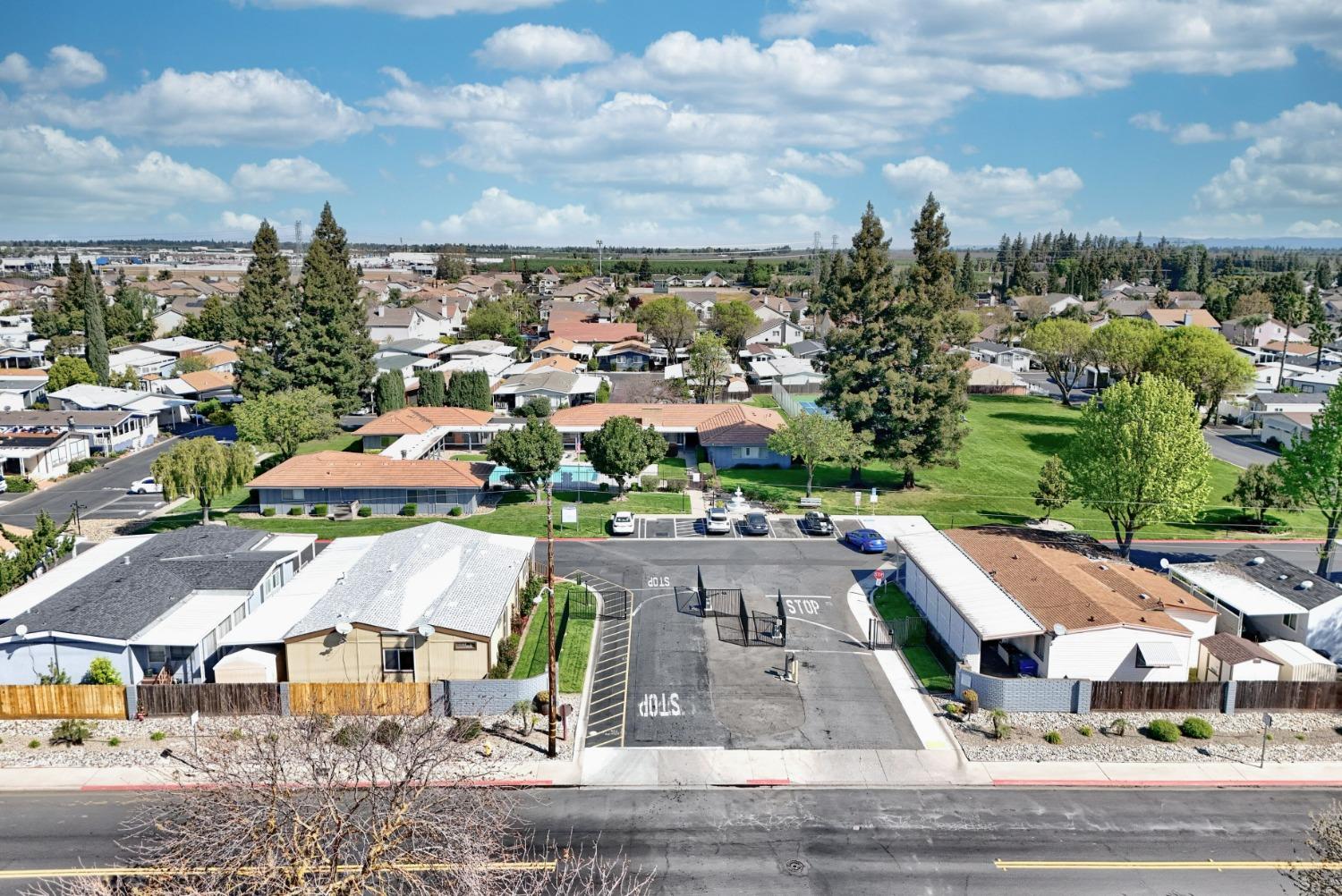 Detail Gallery Image 68 of 74 For 47 Clipper Ln, Modesto,  CA 95356 - 3 Beds | 2 Baths