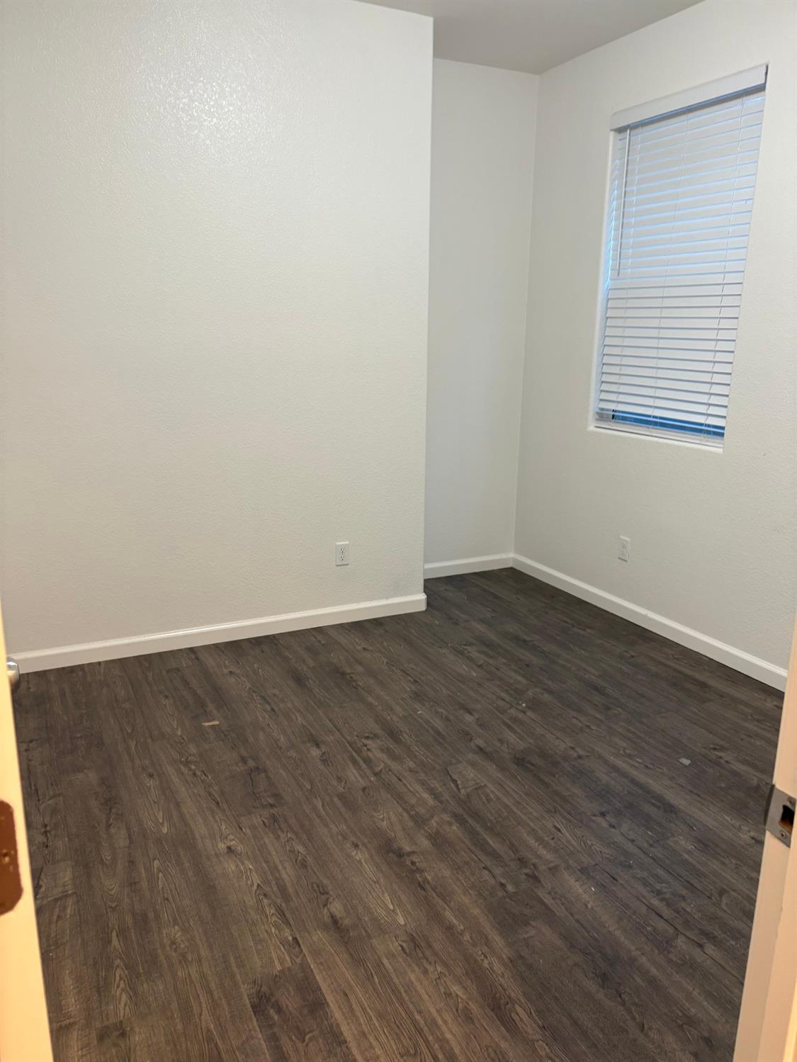Detail Gallery Image 13 of 18 For 808 Castellona Dr, Newman,  CA 95360 - 3 Beds | 2 Baths