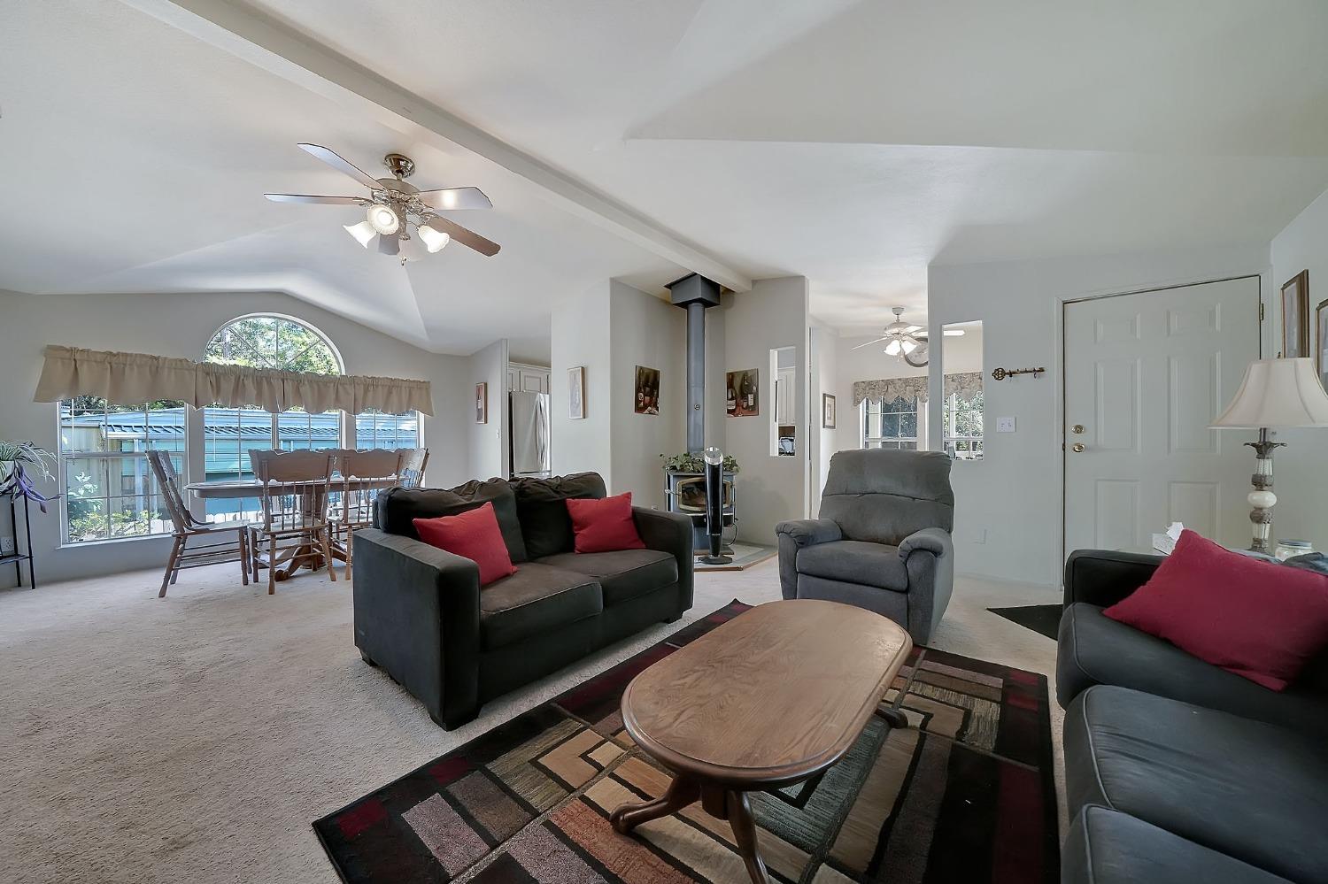 Detail Gallery Image 8 of 32 For 20521 Highway 88 11, Pine Grove,  CA 95665 - 3 Beds | 2 Baths