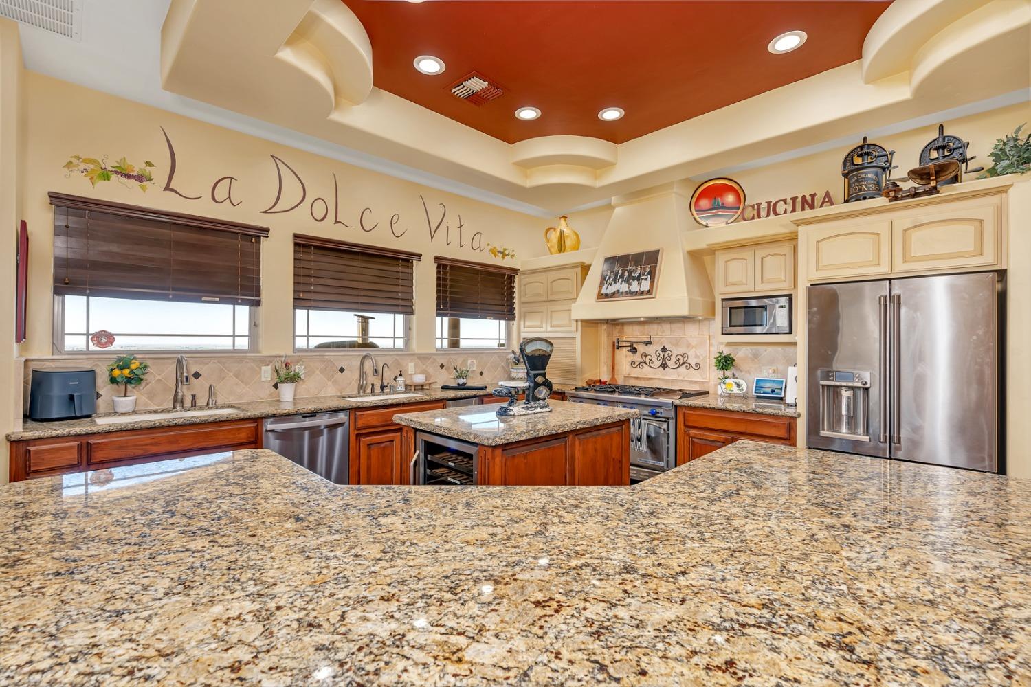 Detail Gallery Image 33 of 99 For 20711 Canyon Rd, Los Banos,  CA 93635 - 4 Beds | 3/1 Baths