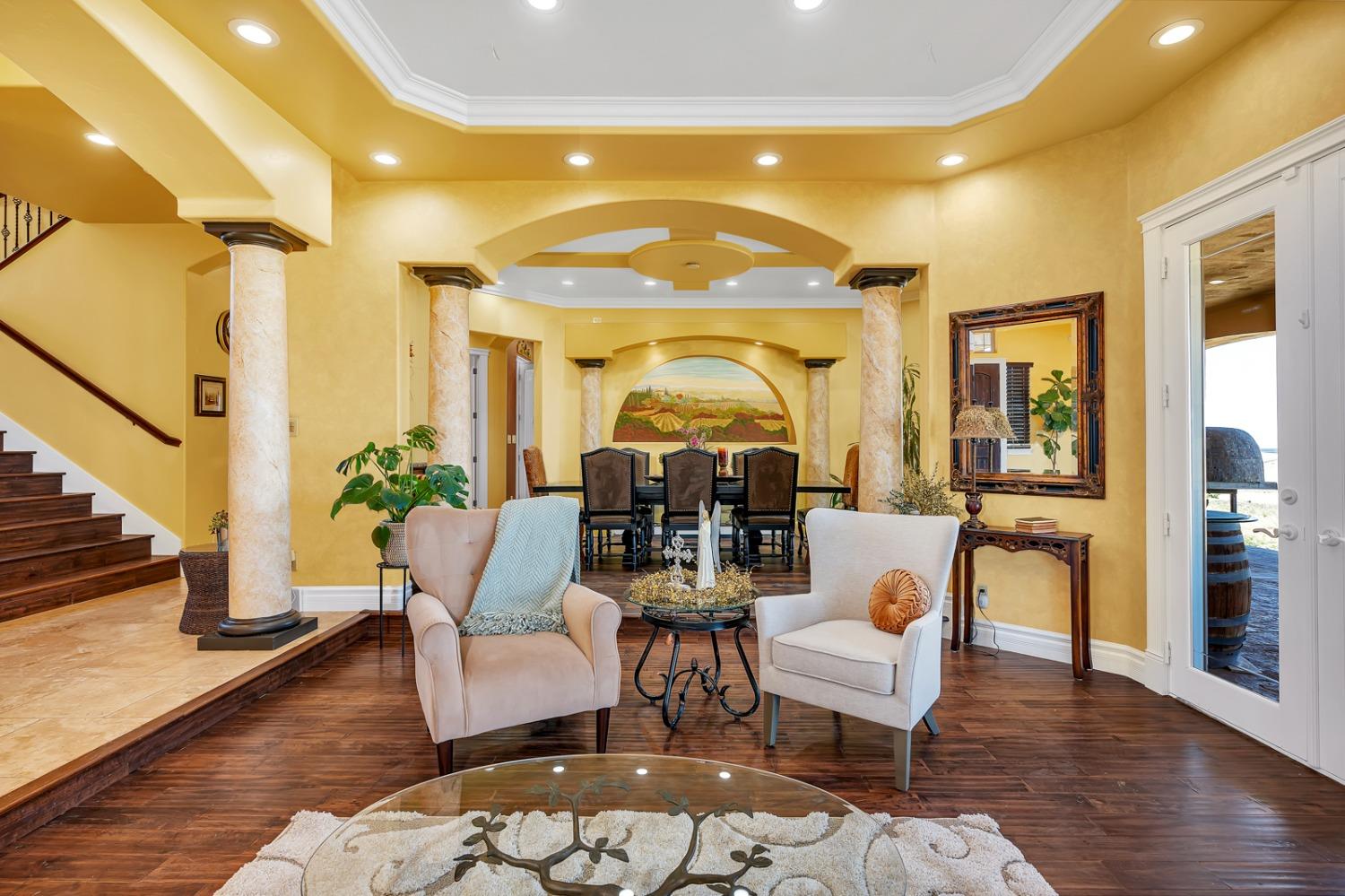 Detail Gallery Image 17 of 99 For 20711 Canyon Rd, Los Banos,  CA 93635 - 4 Beds | 3/1 Baths