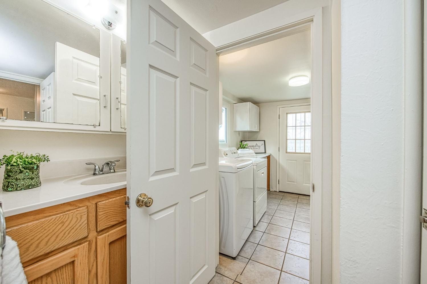 Detail Gallery Image 21 of 88 For 8029 Fruitland, Winton,  CA 95388 - 2 Beds | 1 Baths