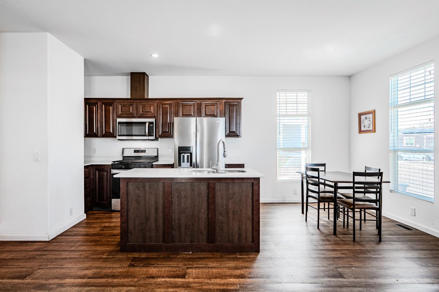Detail Gallery Image 17 of 24 For 436 N Mercey Springs Rd 85, Los Banos,  CA 93635 - 2 Beds | 2 Baths