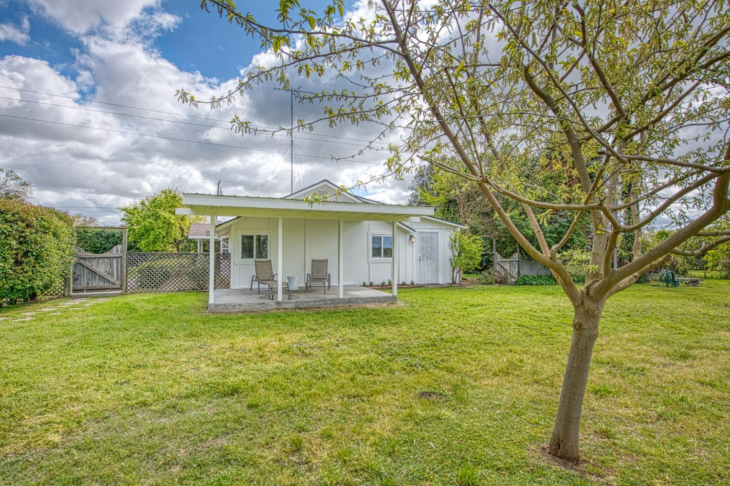Detail Gallery Image 69 of 88 For 8029 Fruitland, Winton,  CA 95388 - 2 Beds | 1 Baths