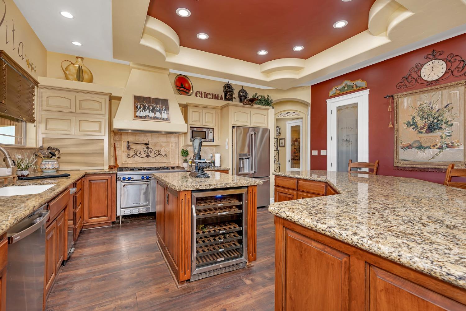 Detail Gallery Image 35 of 99 For 20711 Canyon Rd, Los Banos,  CA 93635 - 4 Beds | 3/1 Baths