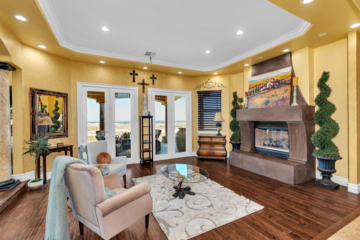 Detail Gallery Image 15 of 99 For 20711 Canyon Rd, Los Banos,  CA 93635 - 4 Beds | 3/1 Baths