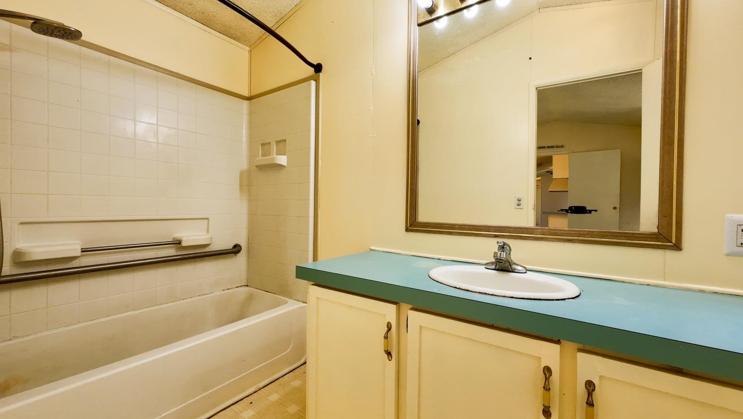 Detail Gallery Image 12 of 14 For 3120 Live Oak Blvd 61, Yuba City,  CA 95991 - 2 Beds | 2 Baths