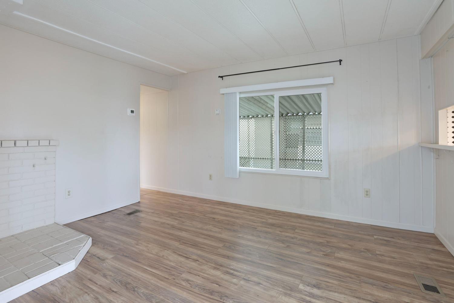 Detail Gallery Image 16 of 33 For 11662 N Ham Ln 24, Lodi,  CA 95242 - 2 Beds | 1 Baths
