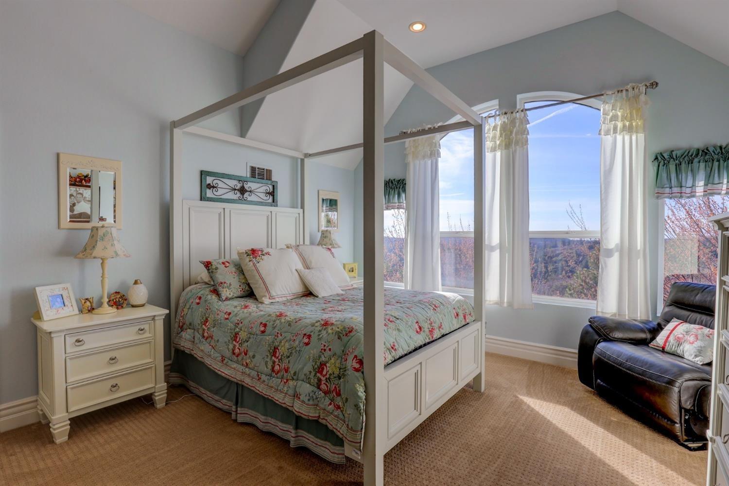 Detail Gallery Image 45 of 78 For 1300 Sierra Oak Ln, Colfax,  CA 95713 - 4 Beds | 3/1 Baths