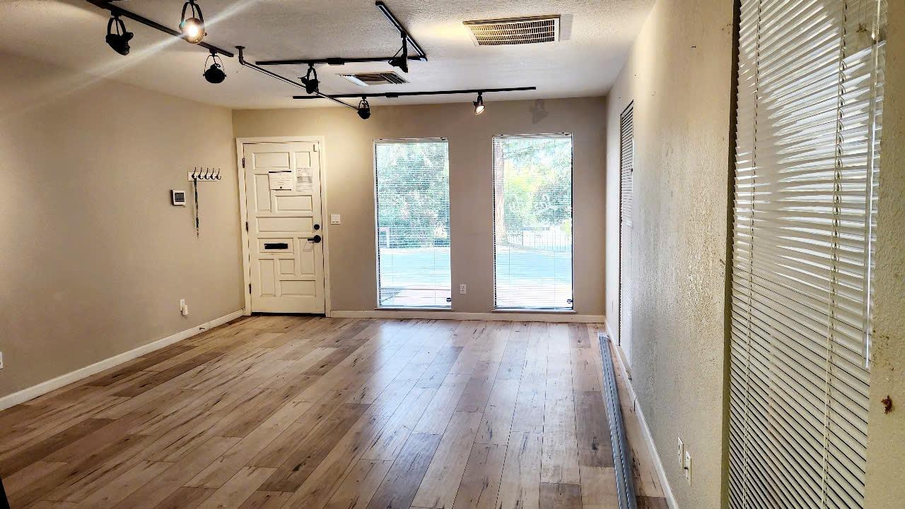 Detail Gallery Image 18 of 40 For 8770 Greenback Ln, Orangevale,  CA 95662 - – Beds | – Baths