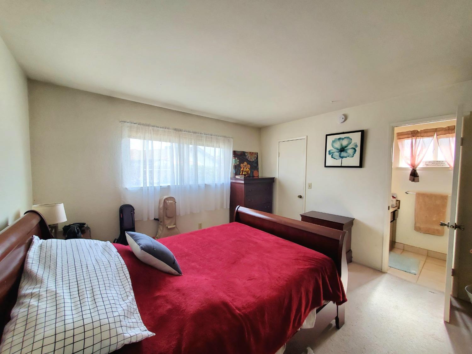 Detail Gallery Image 12 of 24 For 834 La Playa Ct, Manteca,  CA 95336 - 3 Beds | 1/1 Baths