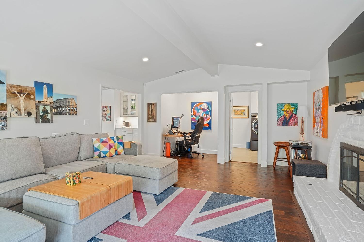 Detail Gallery Image 18 of 43 For 761 Saverien Dr, Sacramento,  CA 95864 - 4 Beds | 2/1 Baths