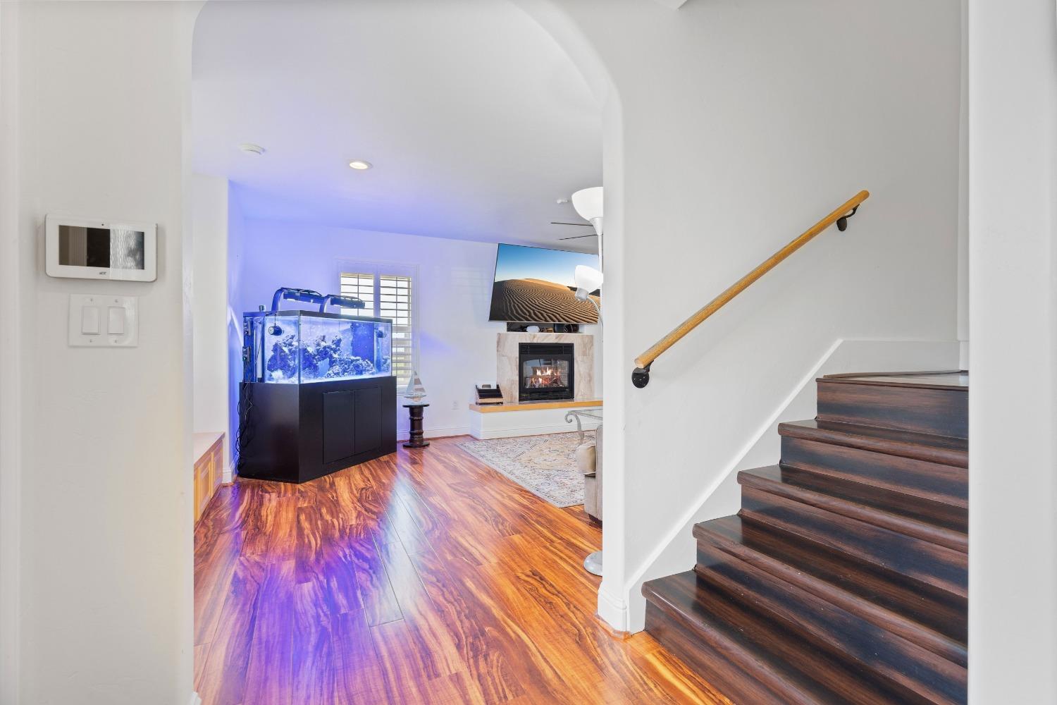 Detail Gallery Image 8 of 73 For 4161 Kapaka Ln, Wheatland,  CA 95692 - 4 Beds | 2/1 Baths