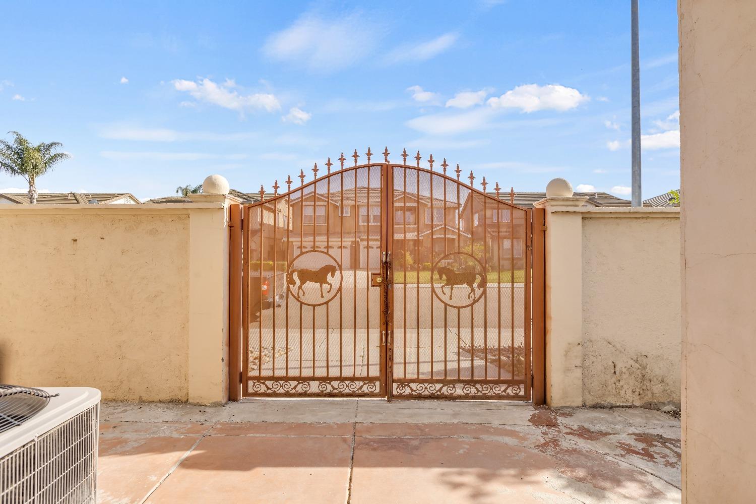 Detail Gallery Image 64 of 82 For 9903 Tiziano Dr, Stockton,  CA 95212 - 5 Beds | 4/1 Baths