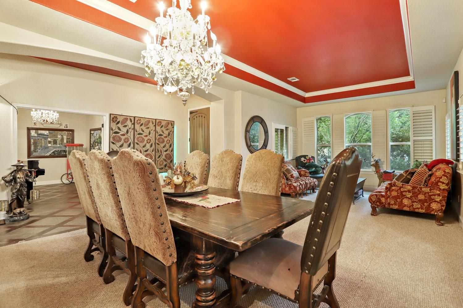 Detail Gallery Image 11 of 85 For 10941 St Moritz Cir, Stockton,  CA 95209 - 5 Beds | 3 Baths