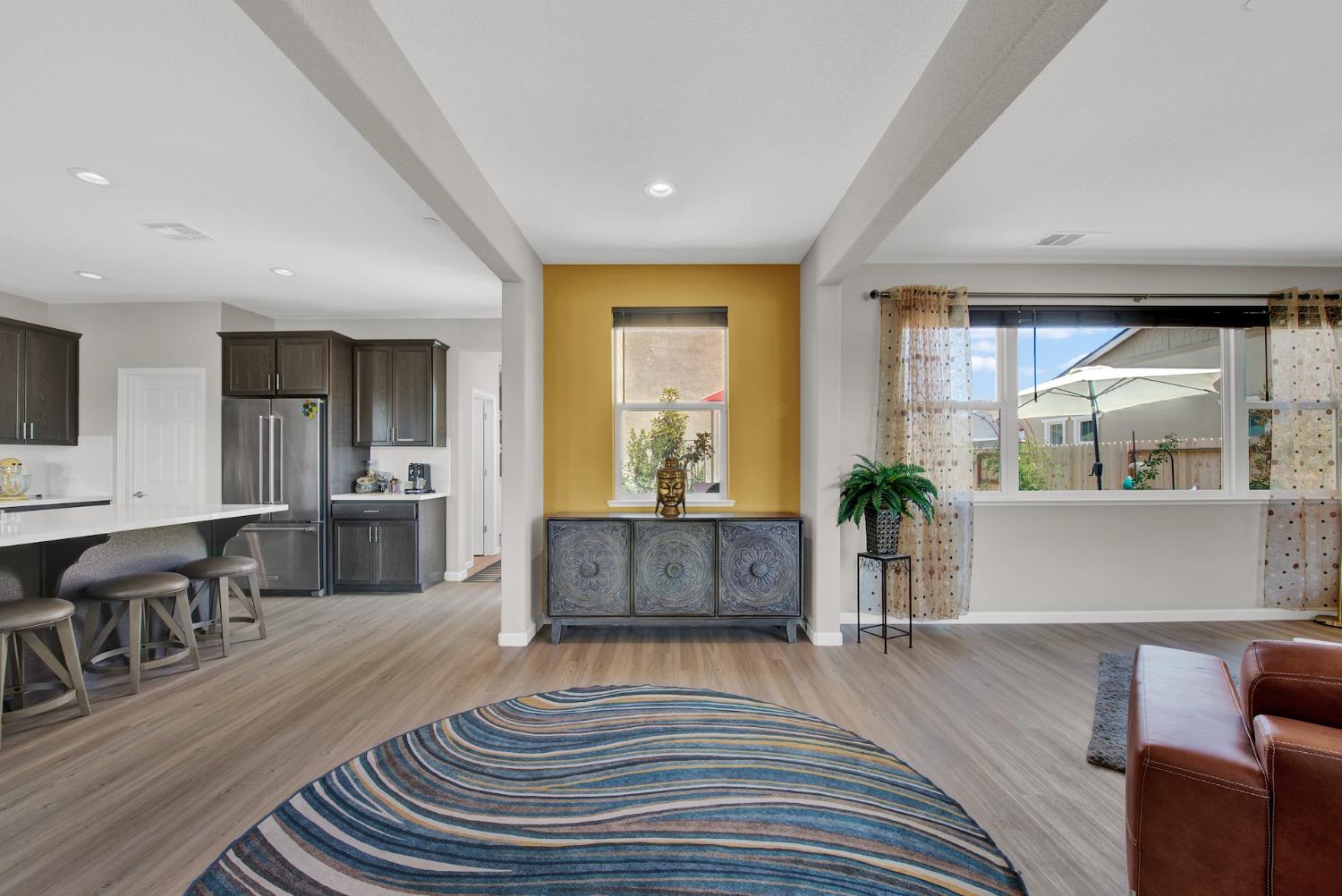 Detail Gallery Image 14 of 93 For 947 Wyatt Ln, Winters,  CA 95694 - 4 Beds | 3/1 Baths