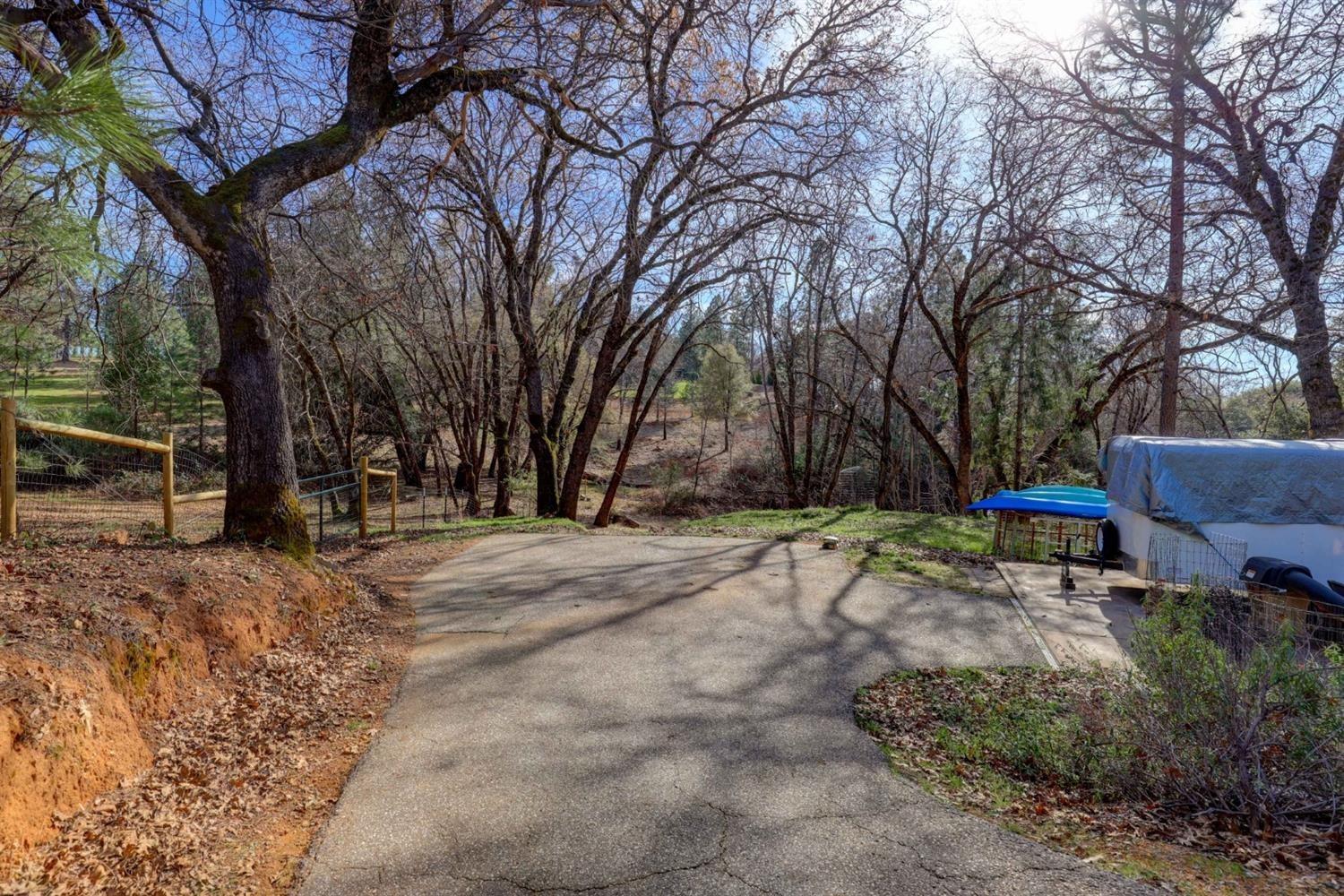 Detail Gallery Image 67 of 78 For 1300 Sierra Oak Ln, Colfax,  CA 95713 - 4 Beds | 3/1 Baths